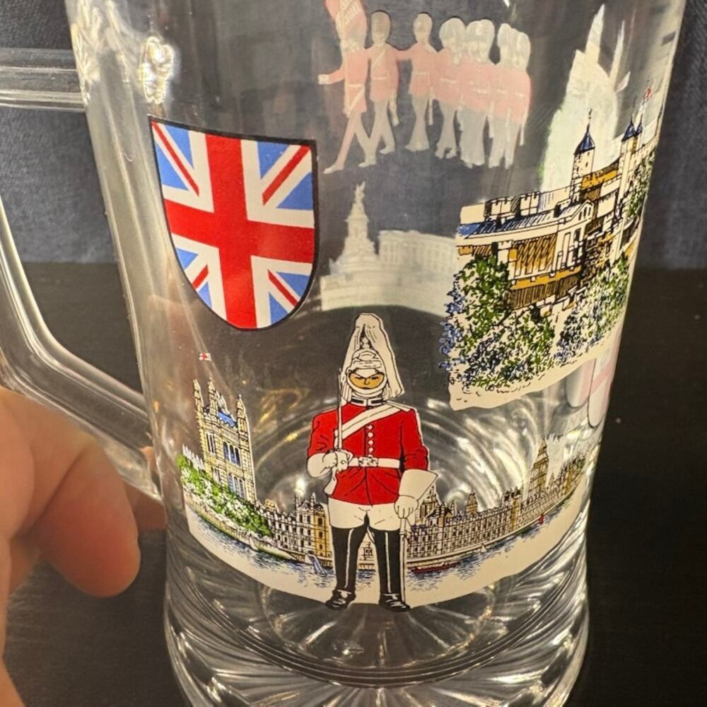 Clear Glass Gold-Rimmed Beer Stein Pint London British Scenes Heavy Bottom - Picture 10 of 10